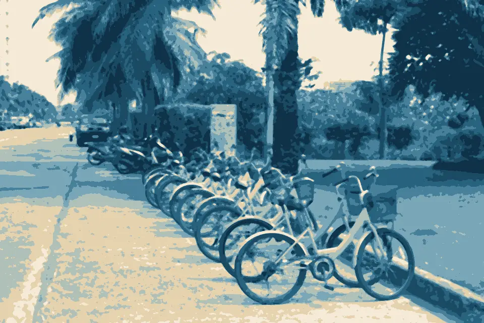 Ao Laem Mai Ruak: Free bicycles @ Jomtien Beach Condominium - panoramio