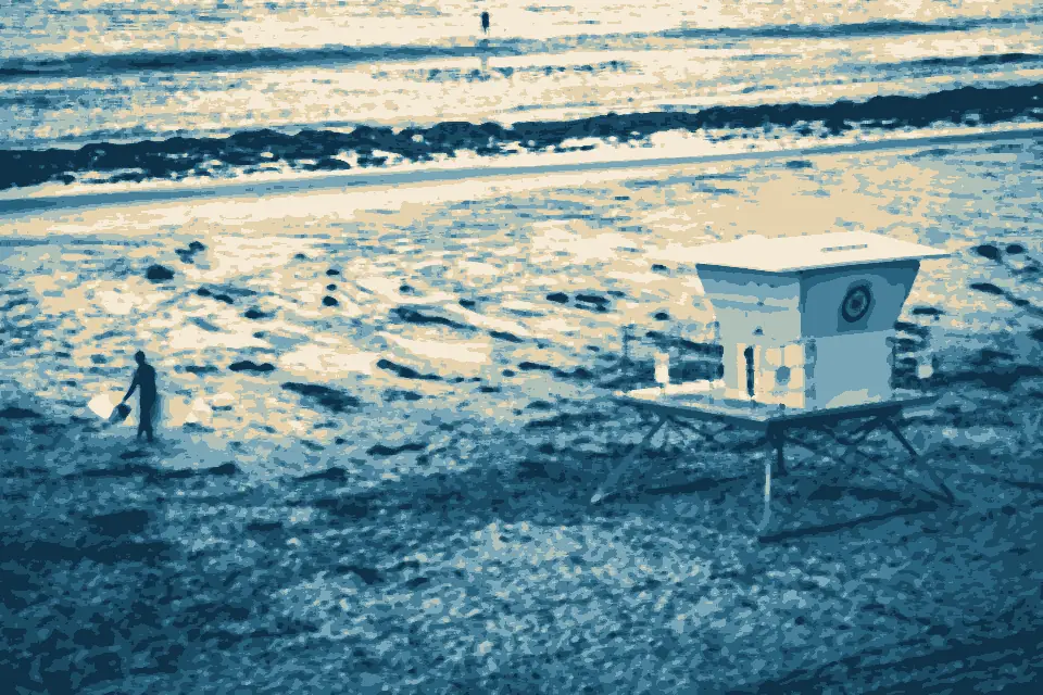 Cowell Beach: I'll catch you (15674436717)