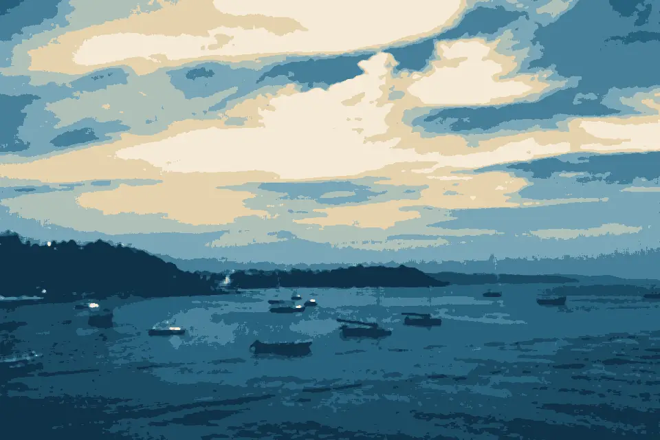 Dona Paula Bay: Fishing Boats anchored at Dona Paula , Goa