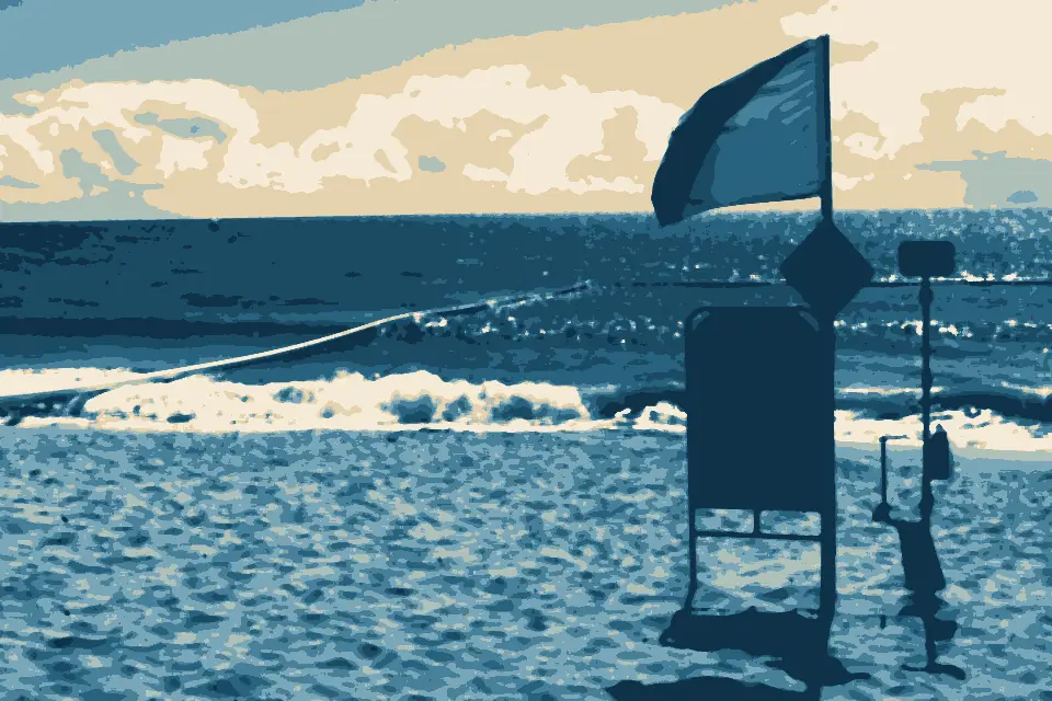 Ellis Beach: Marine stinger net, Ellis Beach, 2018