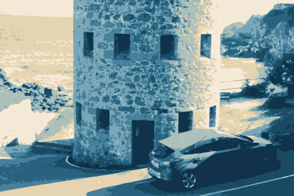 Petit Bot Bay: Martello Tower, Petit Bot Bay. - panoramio