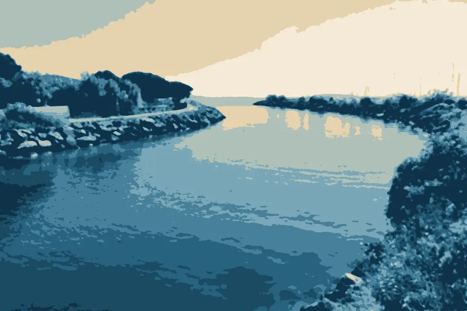 Plage de la Raguette: Embouchure Riou de l'Argentière (2014)