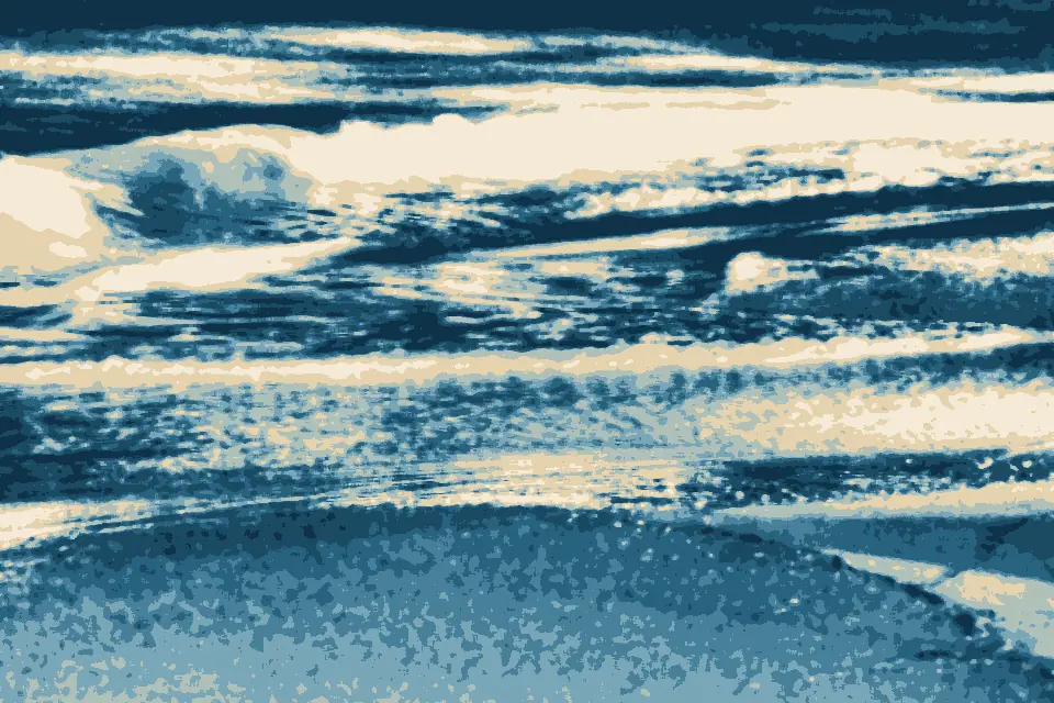 Playa Ojo de Agua: Cancún waves