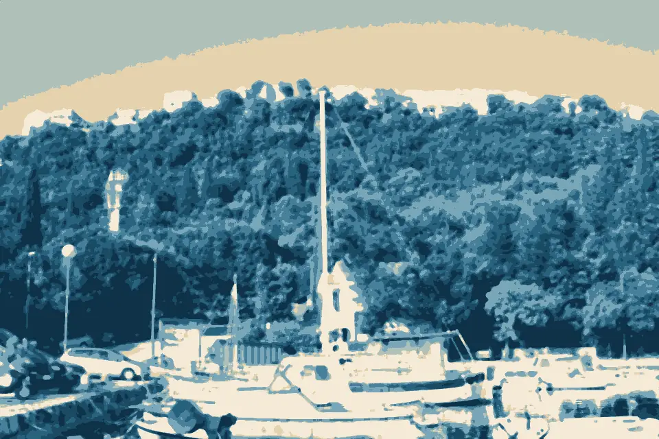 Plaža Pesja: Boats and sailboat in Omišalj
