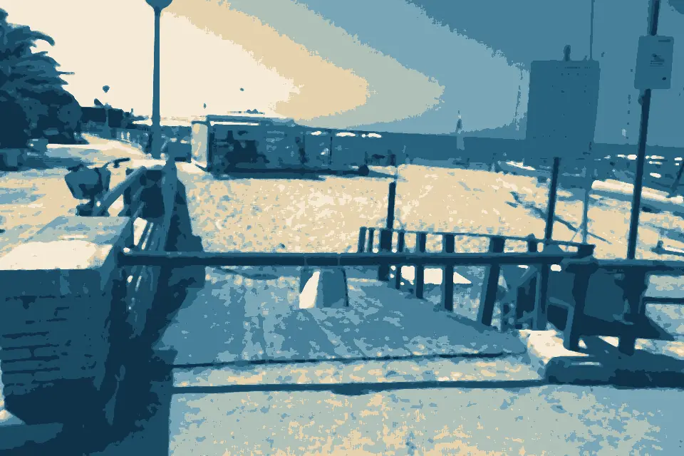 Sombrero: L'accesso al mare riservato a pochi eletti^^^ - panoramio (1)