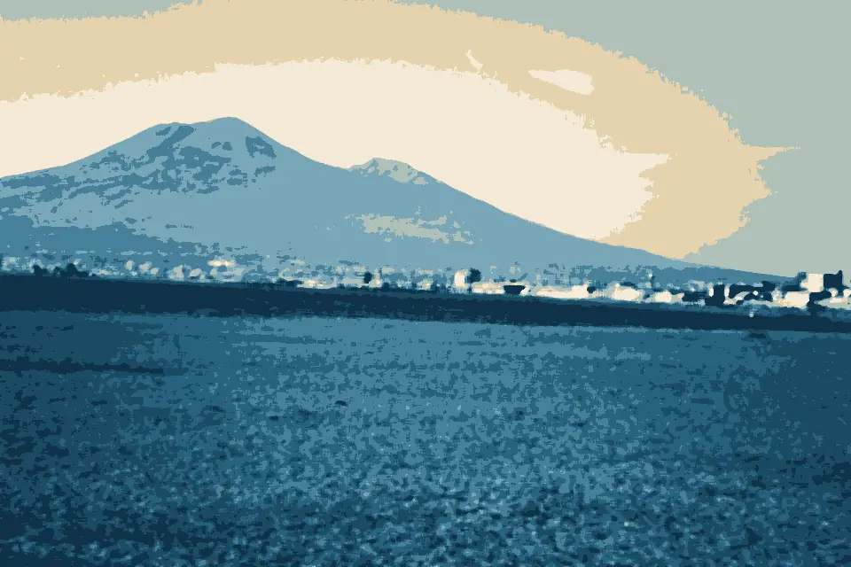 Spiaggia Castellammare di Stabia: Visuale di napoli da castellammare piazza principe umberto (foto di Peppe Pepe di Angri) - panoramio