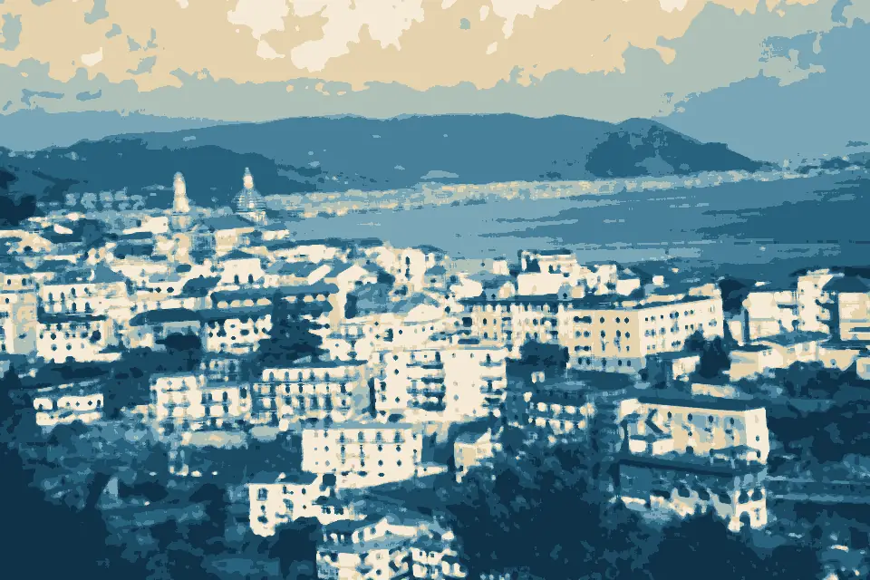 Spiaggia di Vietri sul Mare: Panorama da Raito verso Vietri sul Mare, (foto di Peppe Pepe di Angri) - panoramio
